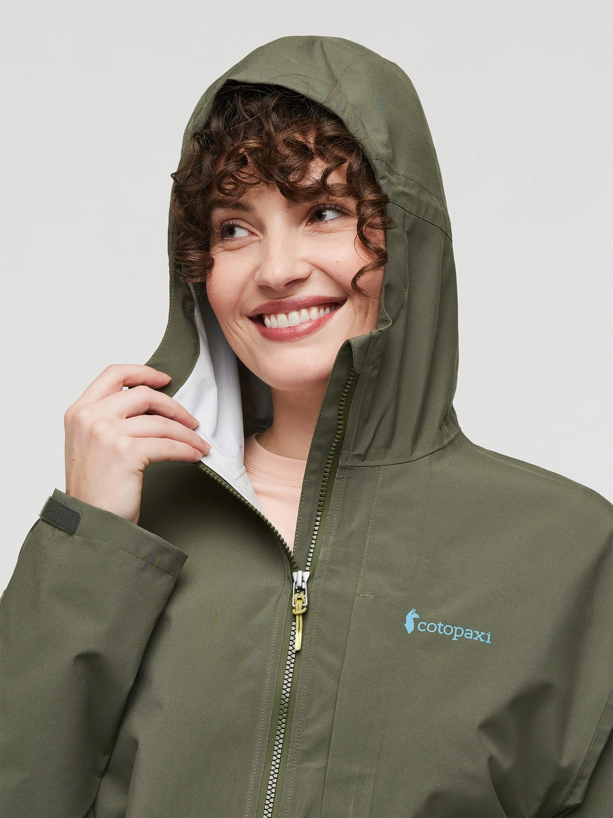 Cotopaxi Womens Cielo Rain Jacket - Image 10