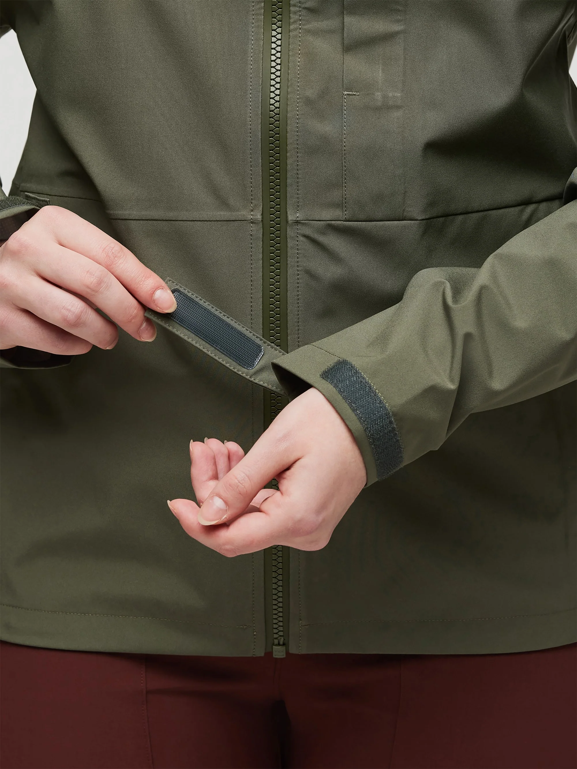 Cotopaxi Womens Cielo Rain Jacket - Image 9