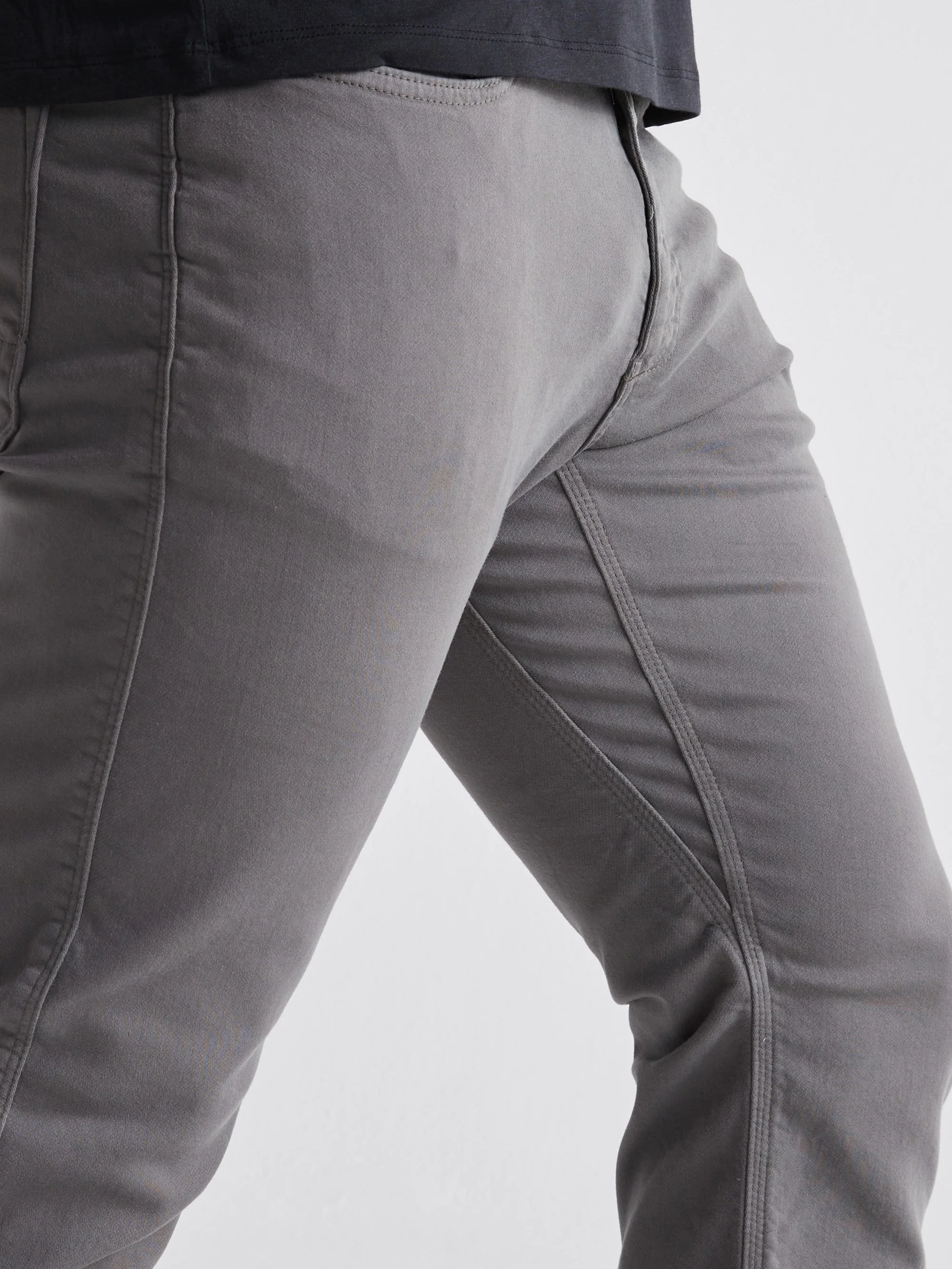 Duer Mens No Sweat Relaxed Taper Pants - Image 15