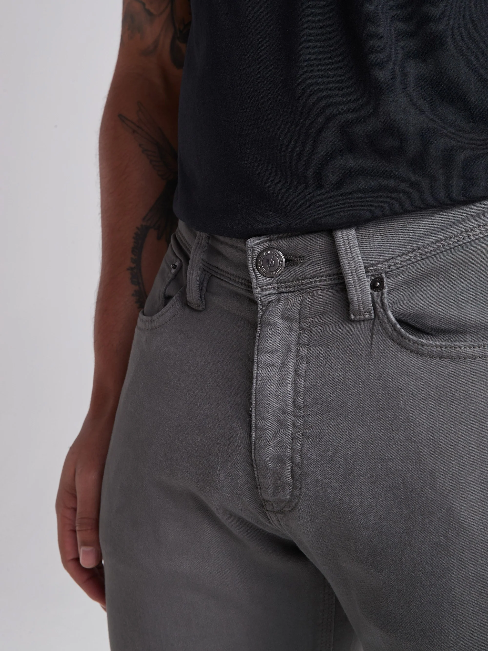 Duer Mens No Sweat Relaxed Taper Pants - Image 25