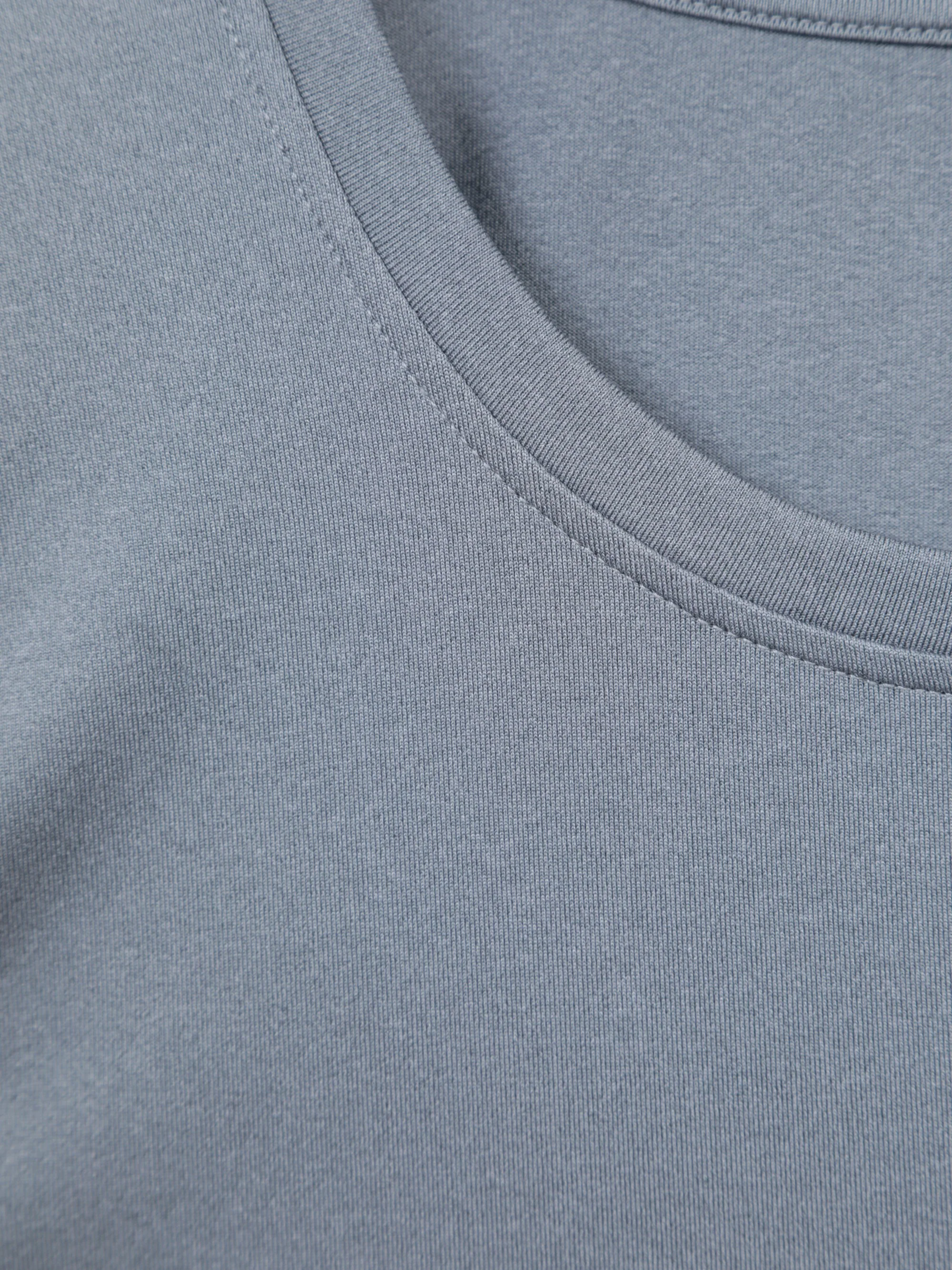 EMS Essence Peak Womens Tank - Image 5