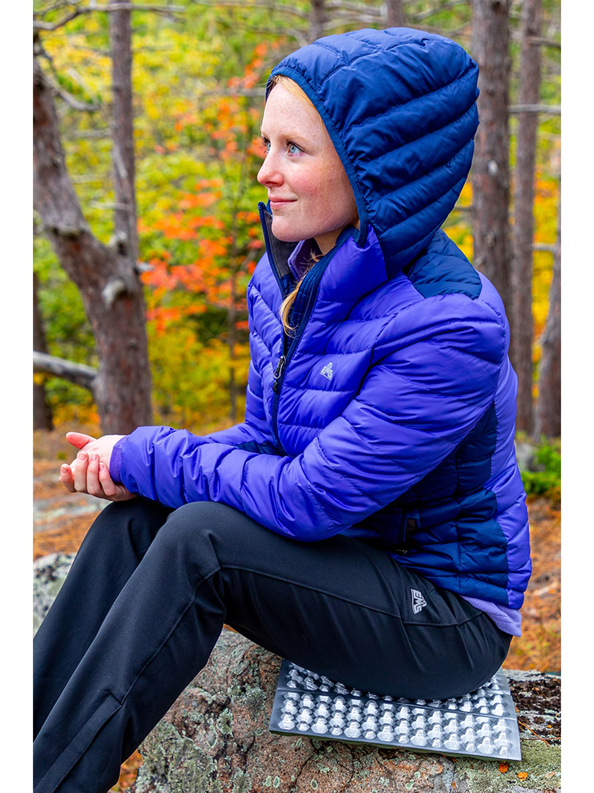 EMS Featherpack Womens Hooded Jacket - Image 9