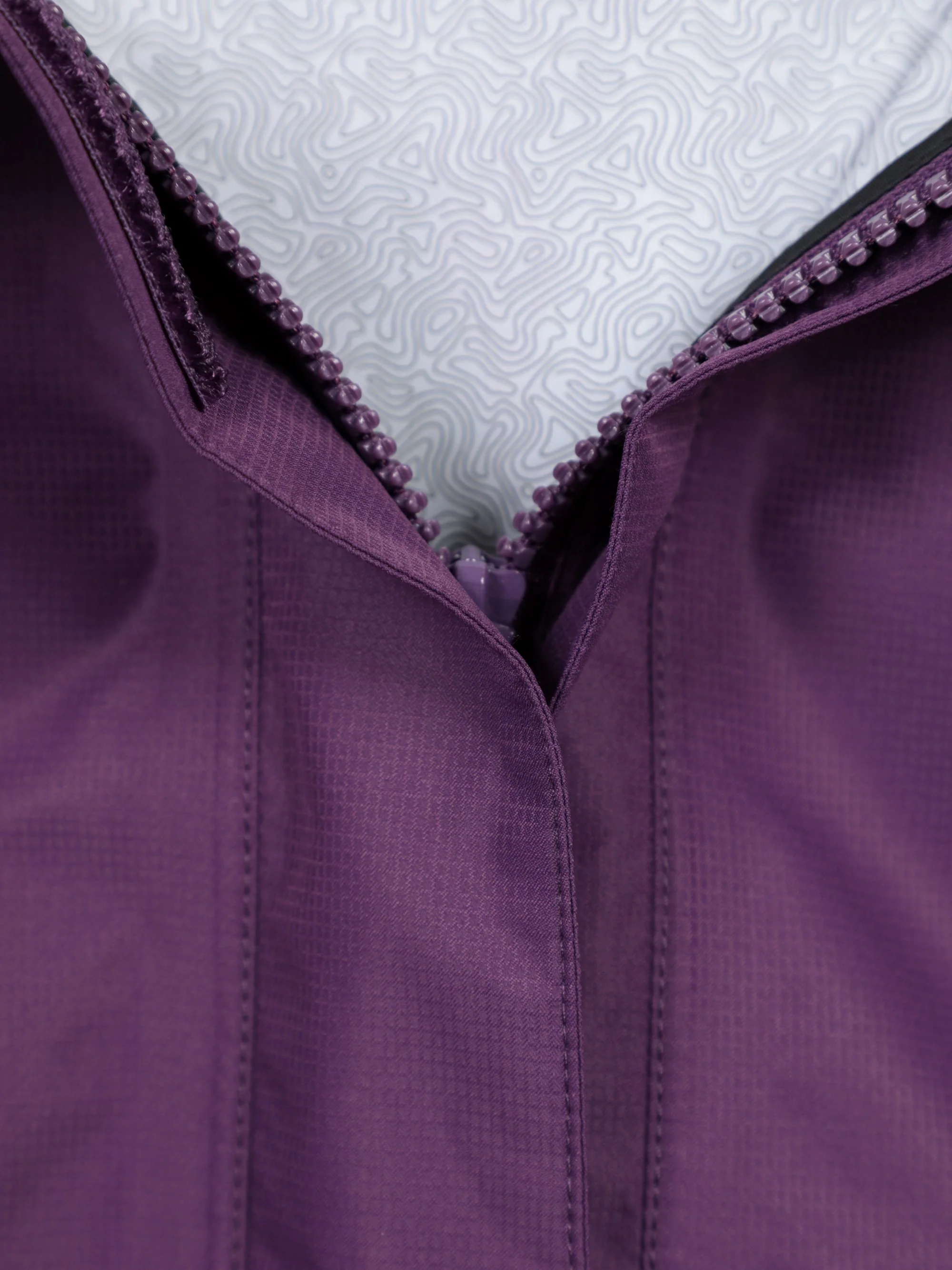 EMS Thunderhead Womens 2.5 Layer Extreme Packable Rain Jacket - Image 18