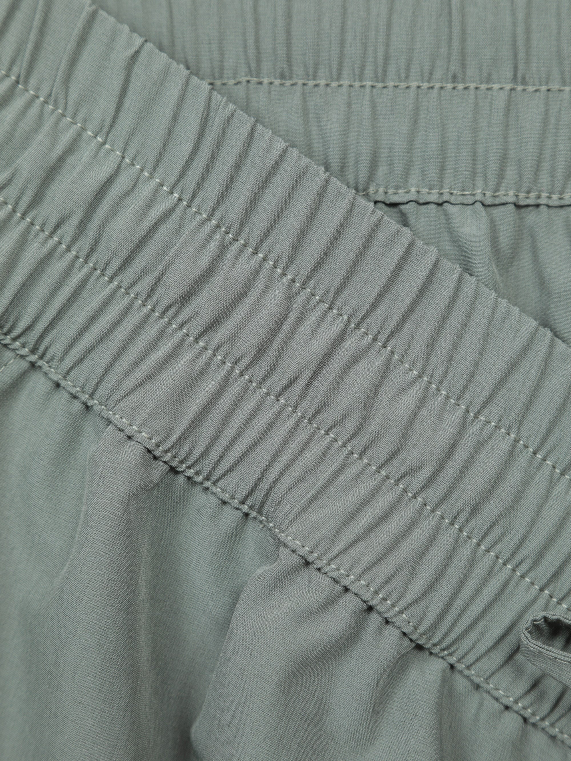 EMS Tide Women’s Quick-Dry Shorts - Image 11